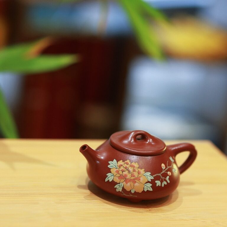 Ấm Tử Sa Thạch Biều – Tiểu Hồng Nê – 180ml