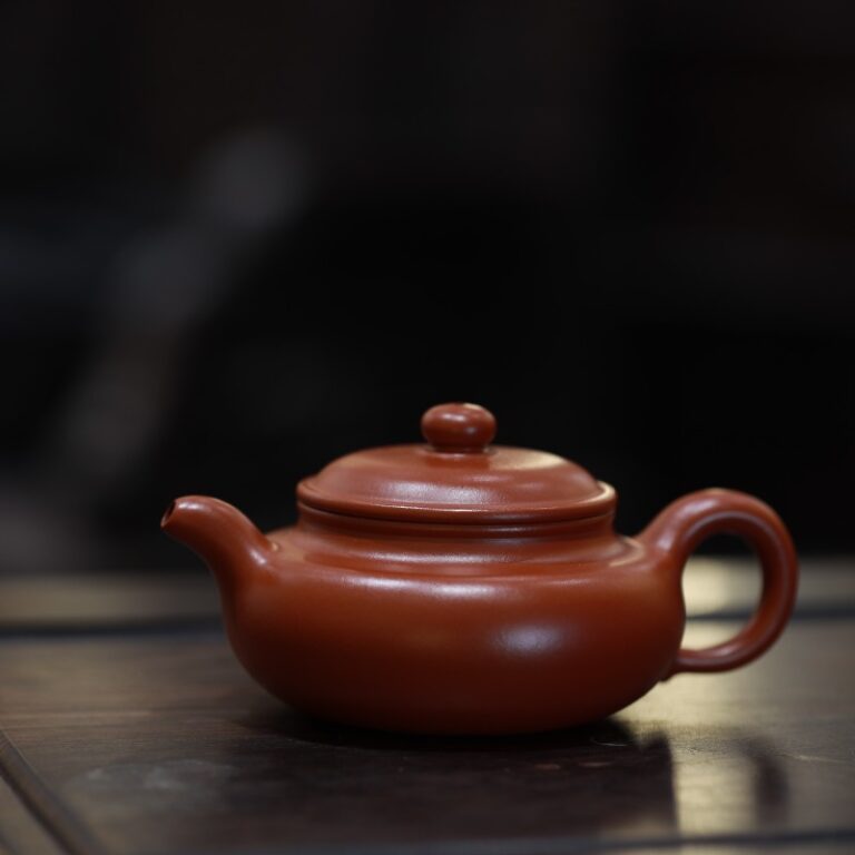 Ấm Tử Sa Phỏng Cổ – Chu Nê Đại Hồng Bào – 180ml