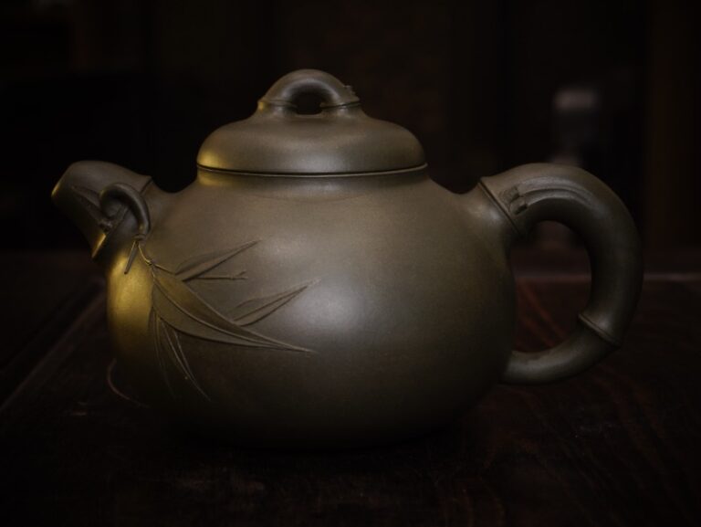 Ấm Tử Sa Trúc Đoạn – Thiên Thanh Nê – 250ml